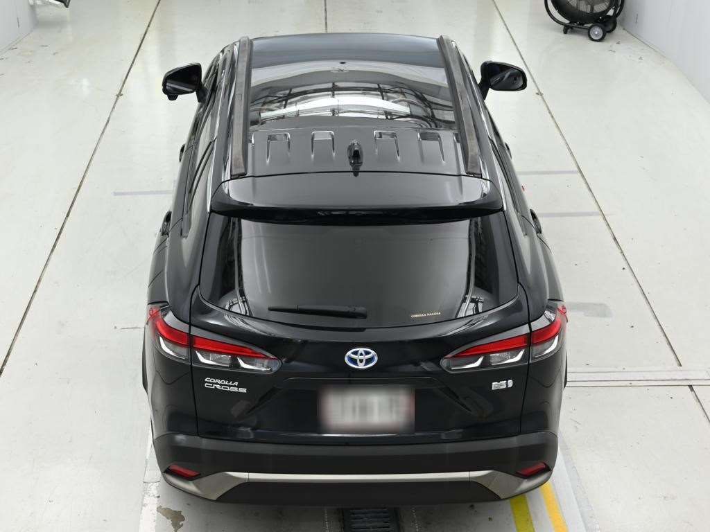 2022 Toyota Corolla Cross ハイブリッド Z auction photo 8