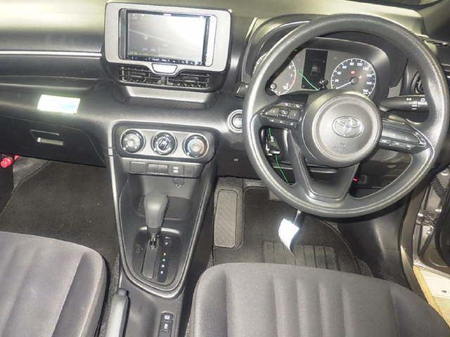 2024 Toyota Yaris X auction photo 3