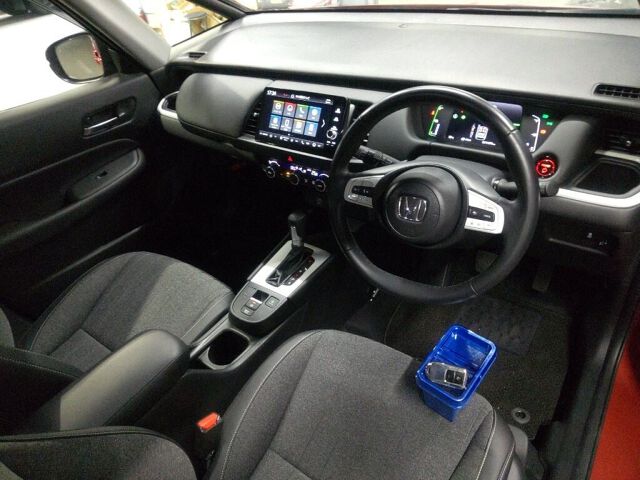 2024 Honda Fit EHEVホーム auction photo 3