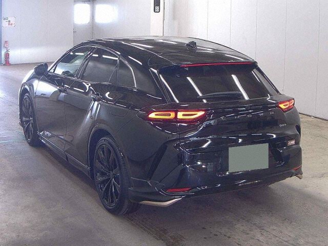 2024 Toyota Crown Sport Sports Z (HEV) 4WD auction photo 2