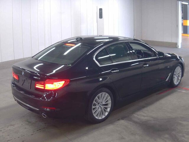 2018 BMW 5 Series 523Dラグジュアリー auction photo 5