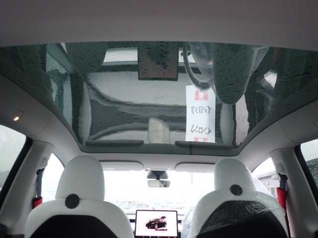 2023 Tesla モデルY 4WD auction photo 6