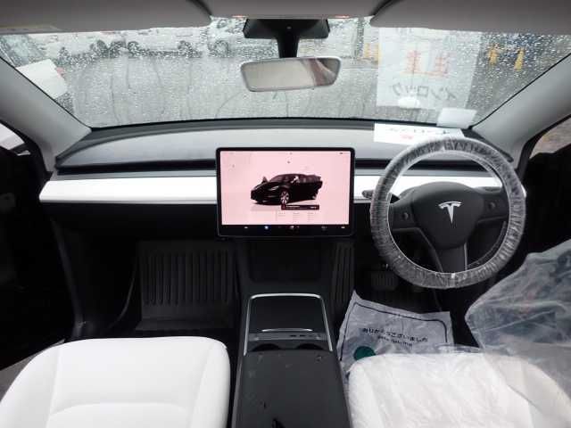 2023 Tesla モデルY 4WD auction photo 3