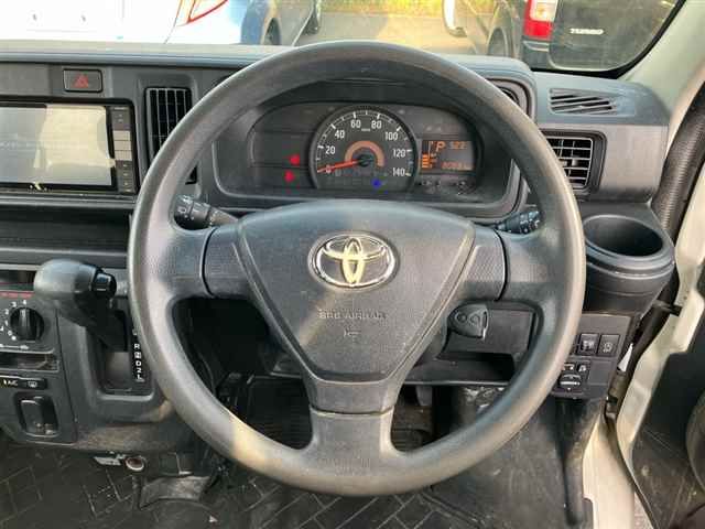 2021 Toyota ピクシスバン 4WD クルーズSA3 4WD auction photo 3