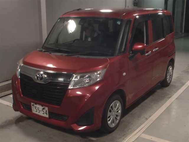 2017 Toyota Roomy XS auction photo 4