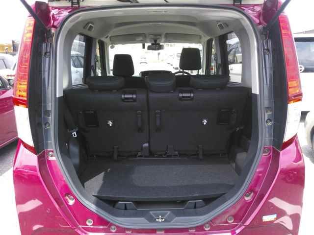 2017 Toyota Roomy XS auction photo 10
