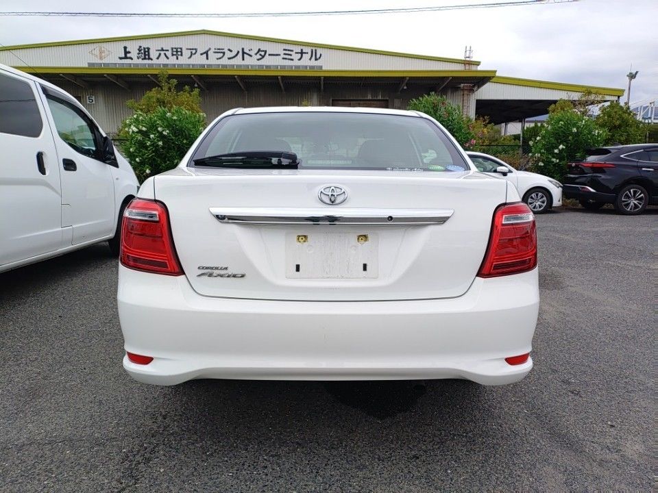 2019 Toyota カローラ アクシオ auction photo 5