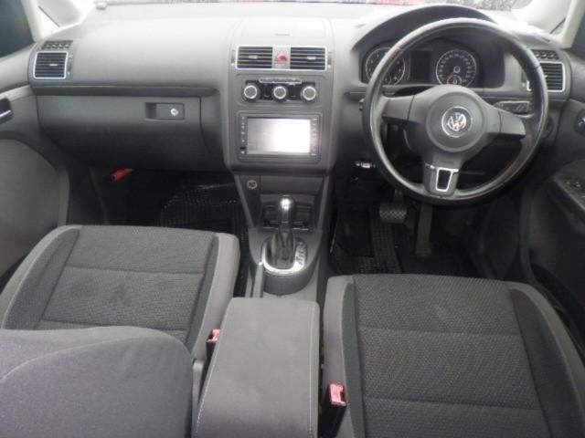 2011 Volkswagen ゴルフトゥーラン TSI コンフォートライン auction photo 3