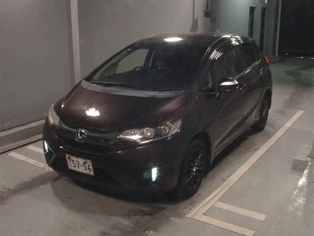 2016 Honda Fit 4WD 13G Fパッケージコンフォー auction photo 4