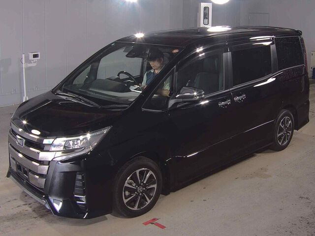 2021 Toyota Noah SI WXB 3 auction photo 4