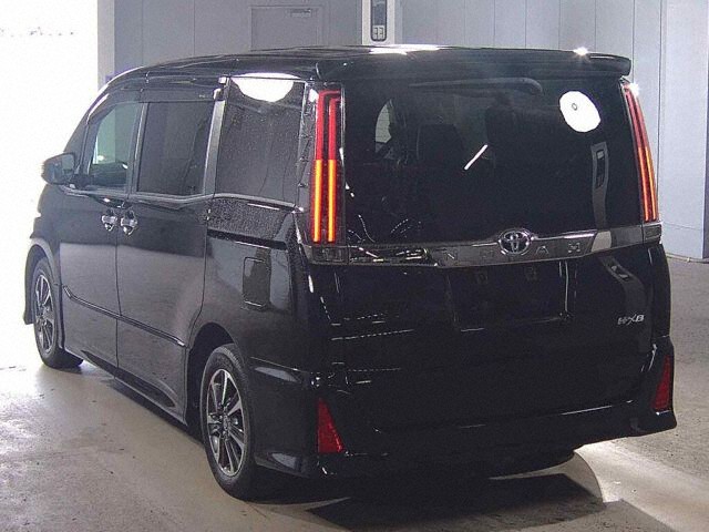 2021 Toyota Noah SI WXB 3 auction photo 2