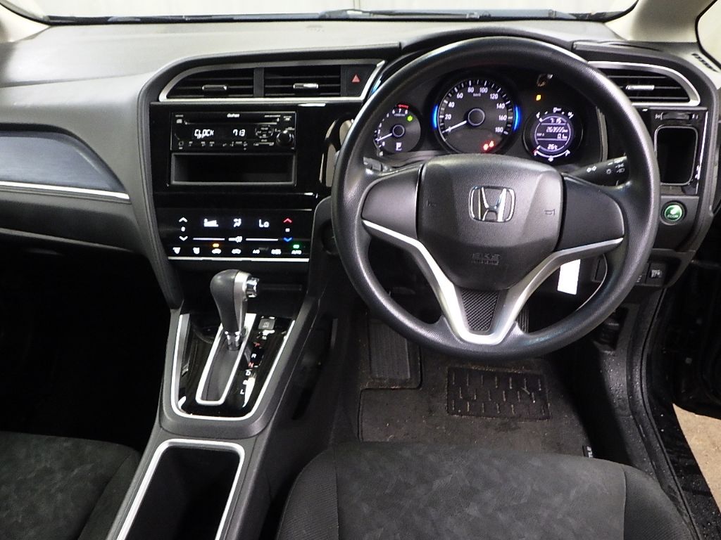 2017 Honda Shuttle G auction photo 3