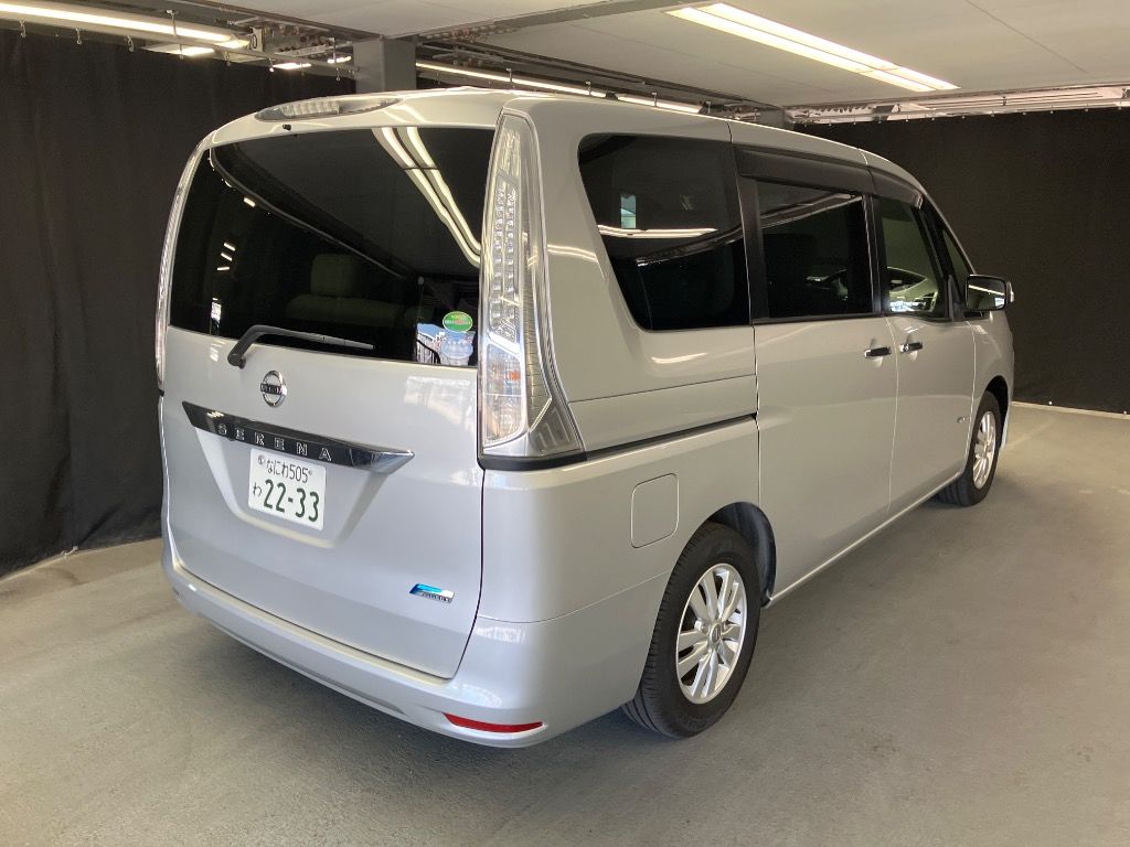 2014 Nissan Serena 20G S-HYBRID auction photo 4