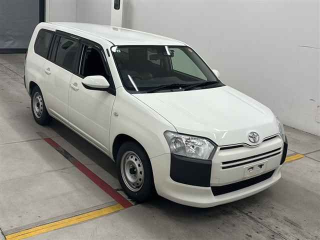 Japan Auction Vehicles 12 2021 Toyota Probox GL auction photo