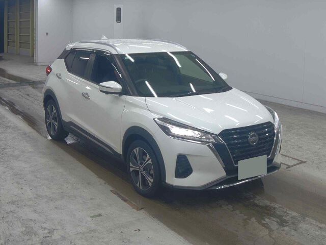 2022 Nissan Kicks X Japan auction vehicle