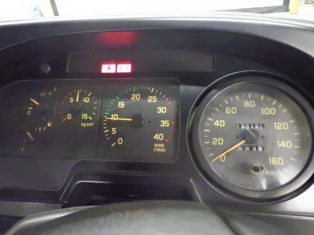 1998 Isuzu Forward シャーシ auction photo 6