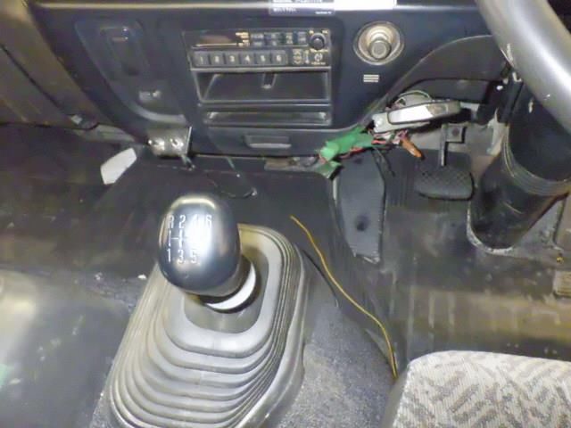1998 Isuzu Forward シャーシ auction photo 7