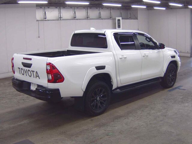 2022 Toyota Hilux Z GR Sport 4WD auction photo 5