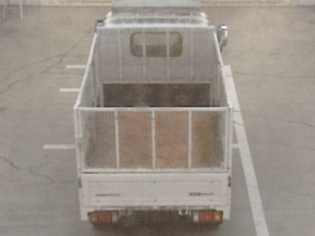 2015 Isuzu Elf 平ボディ auction photo 3