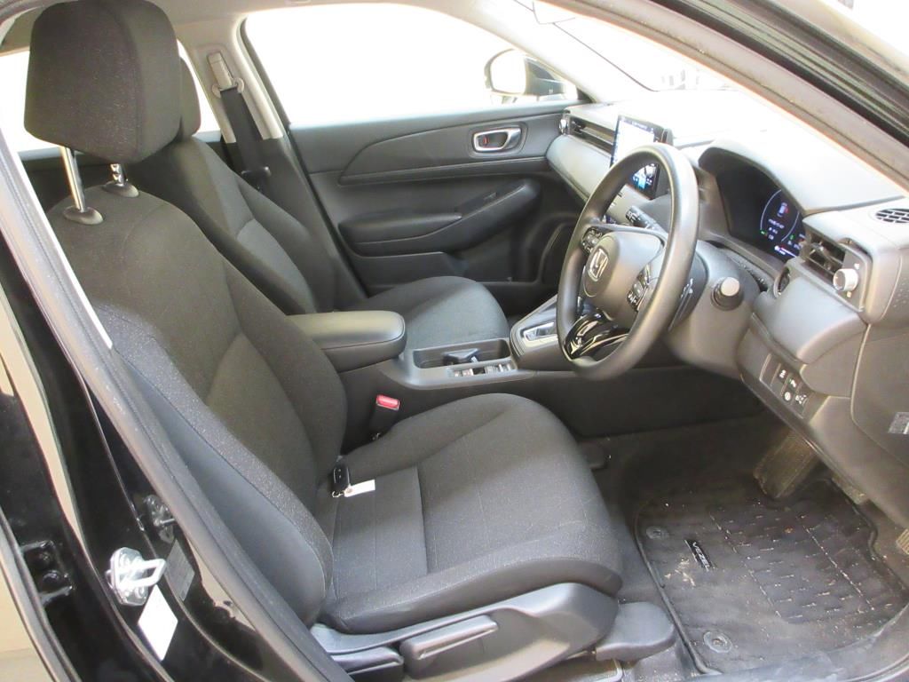 2021 Honda Vezel e:HEV X auction photo 6