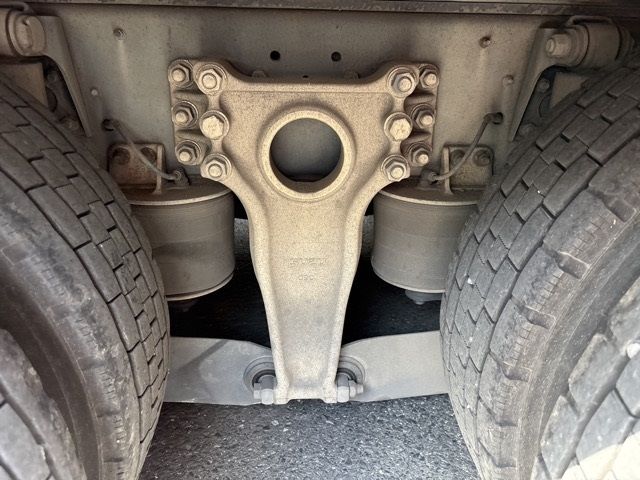 2008 Isuzu Giga Aluminum Wing auction photo 8