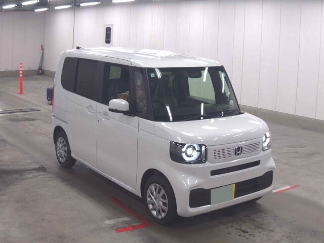 2026 Honda N-BOX Base grade 4WD Japan auction vehicle
