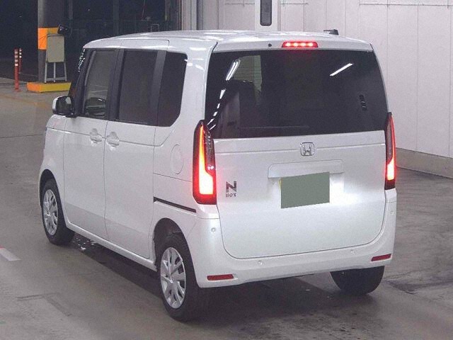 2026 Honda N-BOX Base grade 4WD auction photo 2