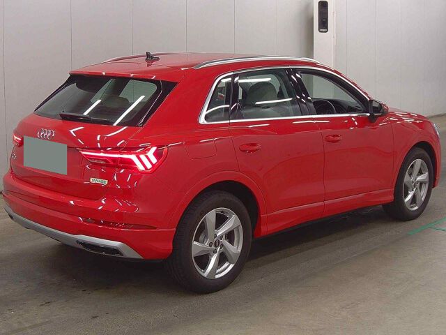 2024 Audi Q3 35TFSIアドバンス auction photo 5