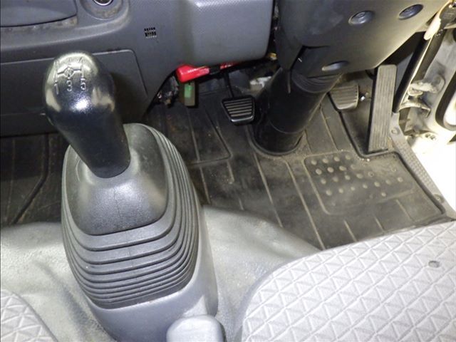 2018 Isuzu Elf 冷蔵・冷凍車 auction photo 8