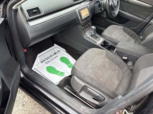 2011 Volkswagen VW パサート auction photo 9