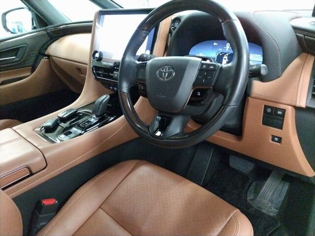 2024 Toyota Vellfire Zプレミア 4WD auction photo 3