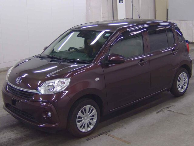 2020 Toyota Passo X LパッケージS auction photo 4