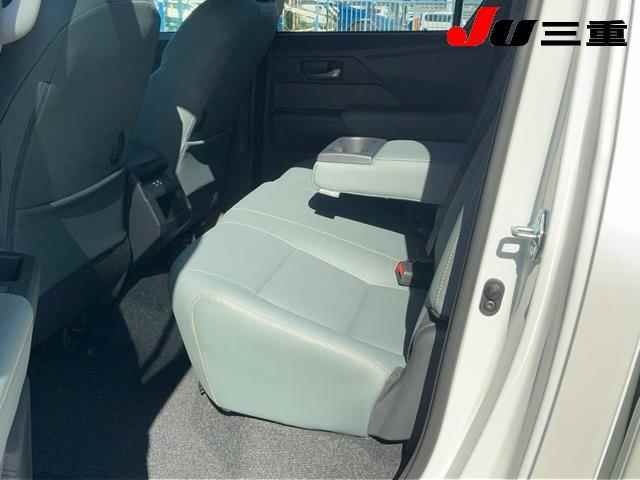 2026 Toyota Hilux Zアドベンチャー 4WD auction photo 10