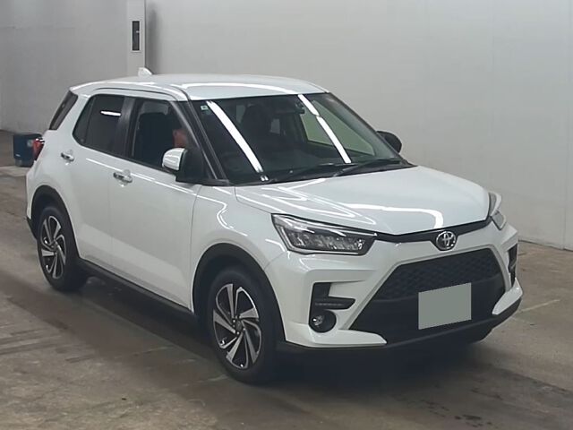 2025 Toyota Raize Z 4WD Japan auction vehicle
