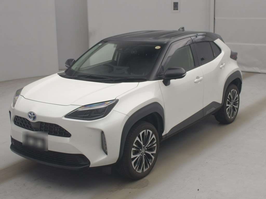 2022 Toyota Yaris Cross ハイブリッドZ Japan auction vehicle