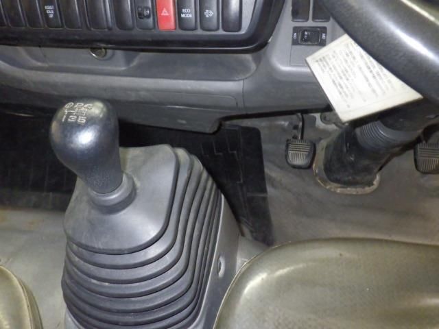 2011 Toyota Dyna ダンプ auction photo 7