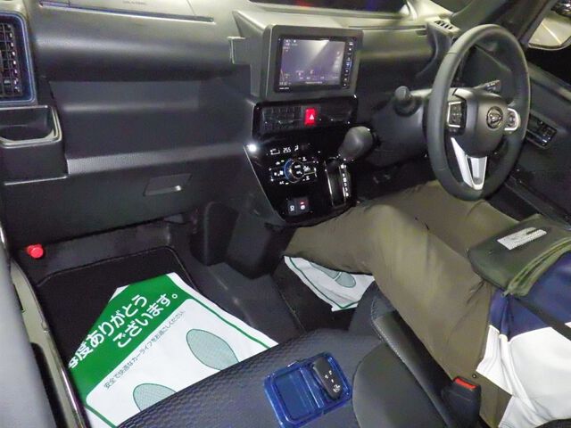 2025 Daihatsu Tanto Custom RS Limited auction photo 3