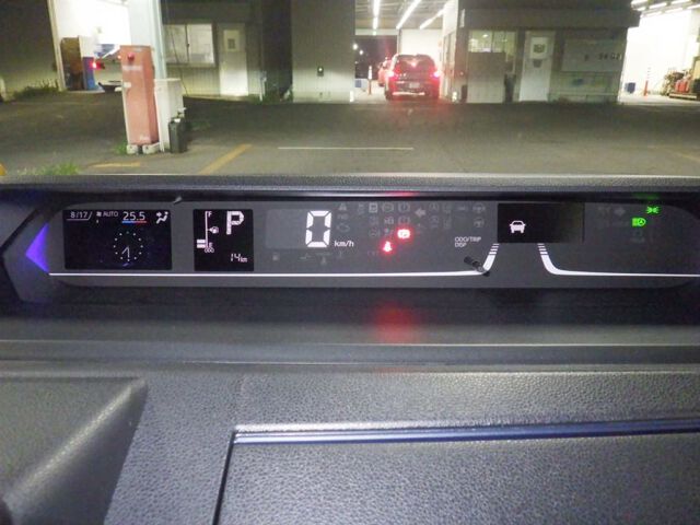 2025 Daihatsu Tanto Custom RS Limited auction photo 6