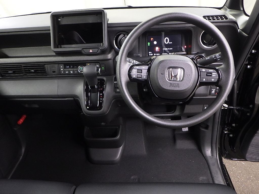 2026 Honda N-BOX 4WD Custom auction photo 3