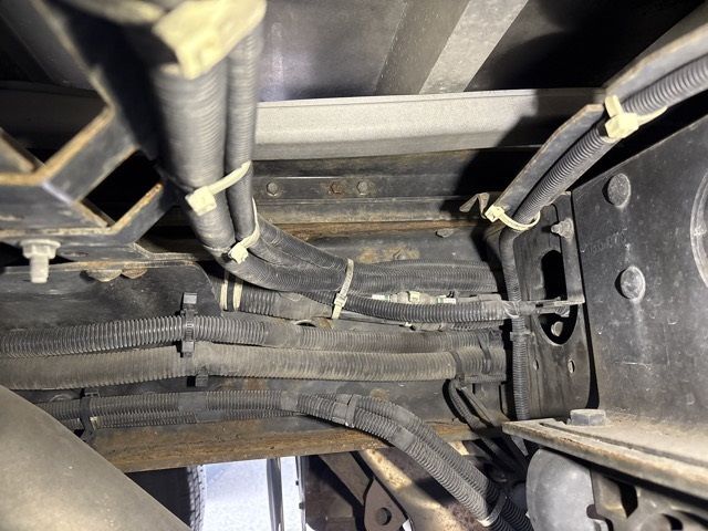 2016 Nissan Diesel クオン Aluminum Wing auction photo 16