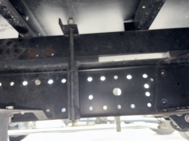 2020 Hino Dutro Aluminum van auction photo 18