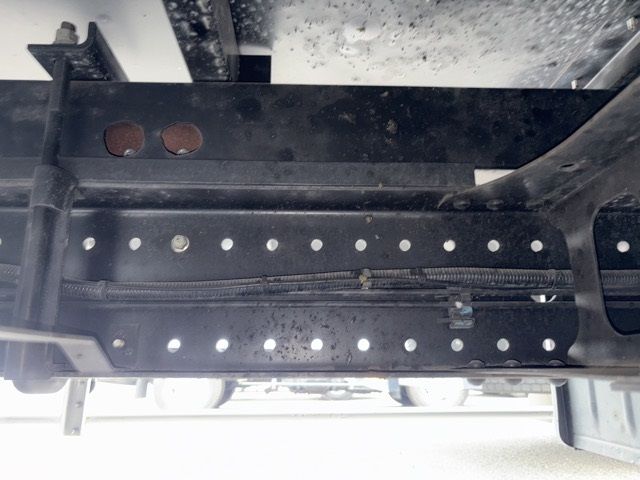 2020 Hino Dutro Aluminum van auction photo 13