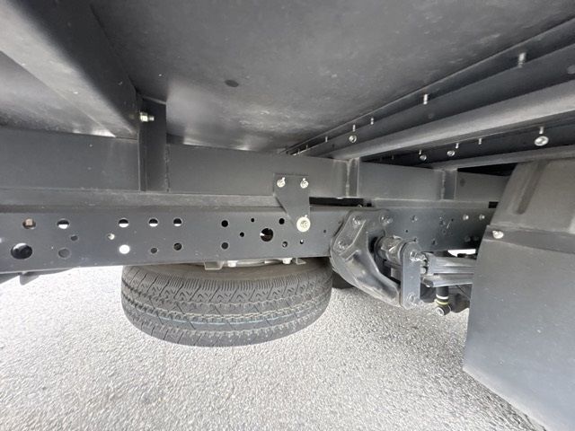 2020 Hino Dutro Aluminum van auction photo 16