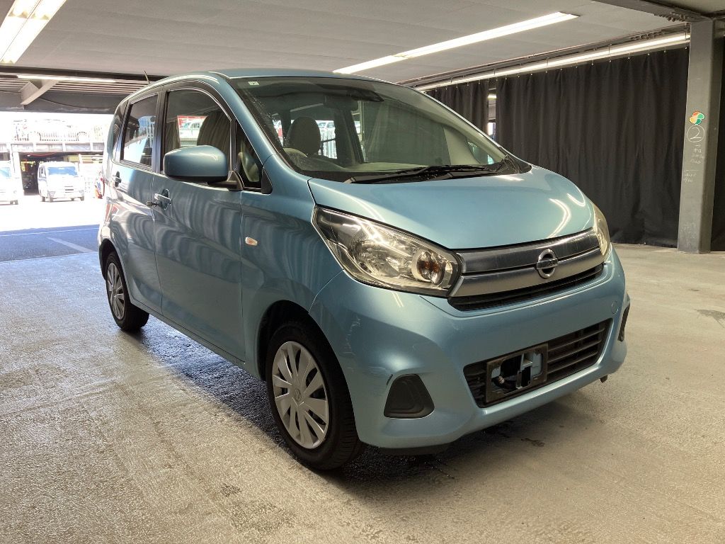 Japan Auction Vehicles 7 2017 Nissan Dayz J auction photo