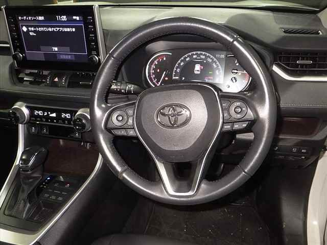 2021 Toyota RAV4 4WD G auction photo 8