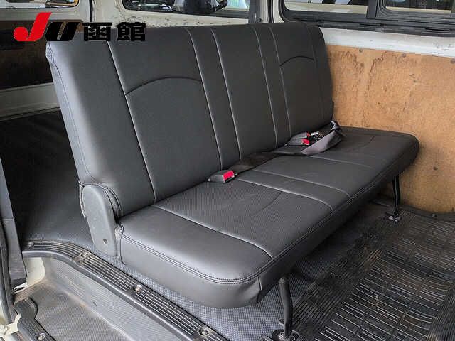 2014 Toyota Hiace 4WD DX auction photo 6