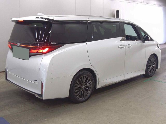2025 Toyota Vellfire Z Premier 4WD auction photo 5