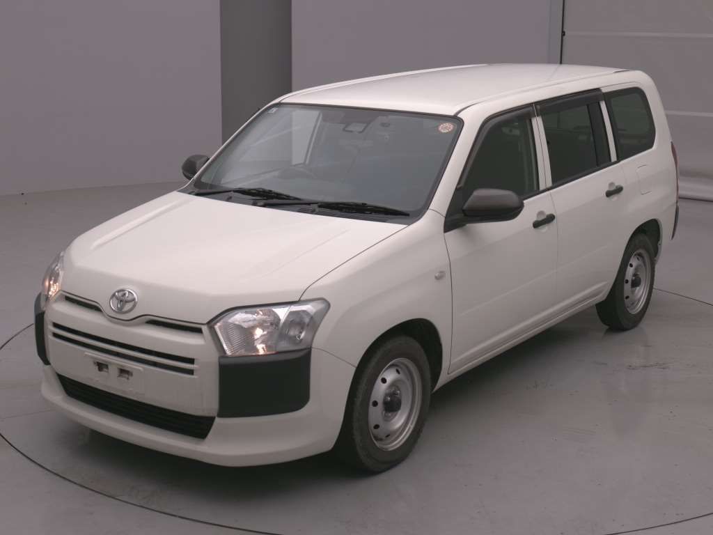 2022 Toyota Probox G Japan auction vehicle