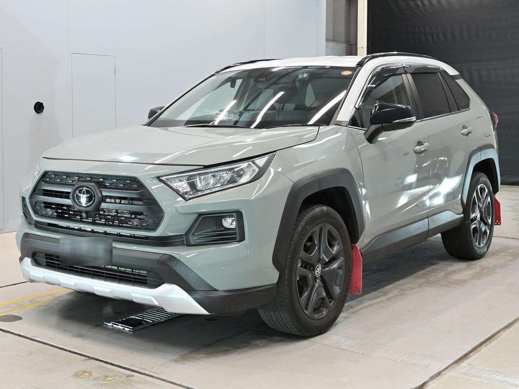 2022 Toyota RAV4 アドベンチャー 4WD Japan auction vehicle