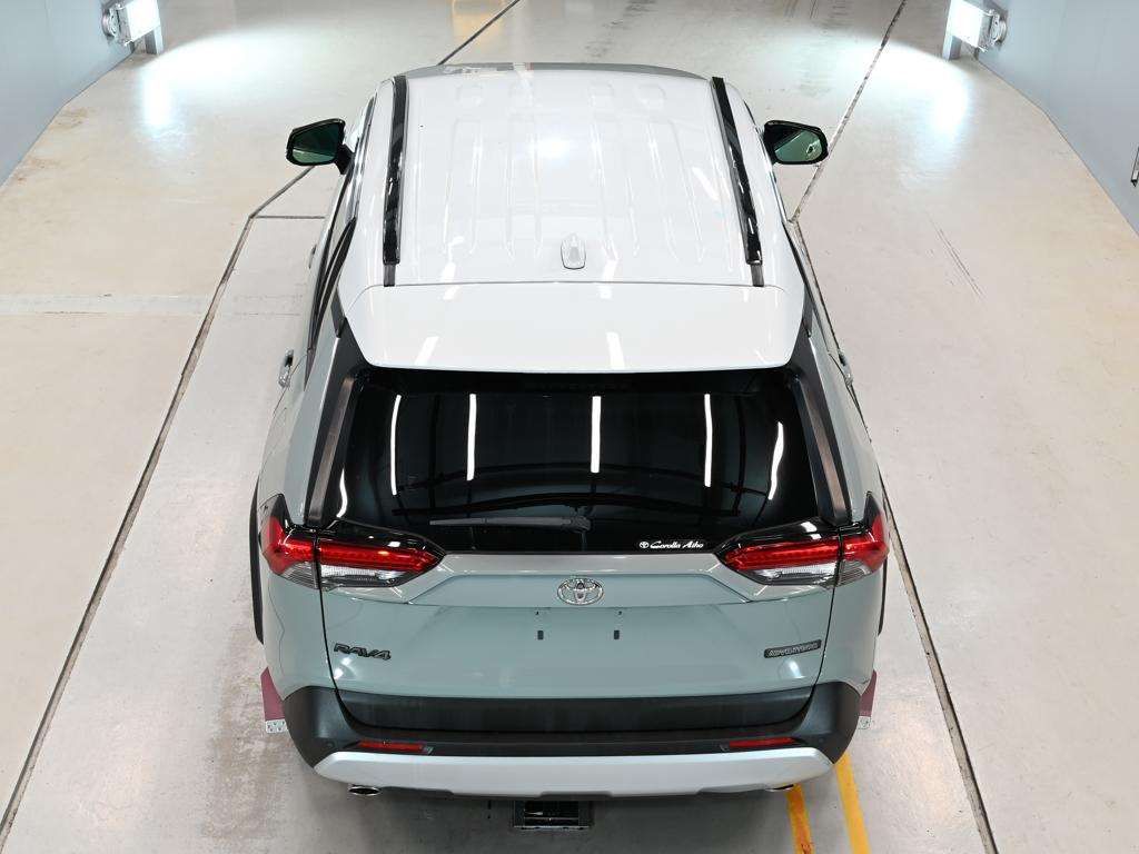 2022 Toyota RAV4 アドベンチャー 4WD auction photo 8